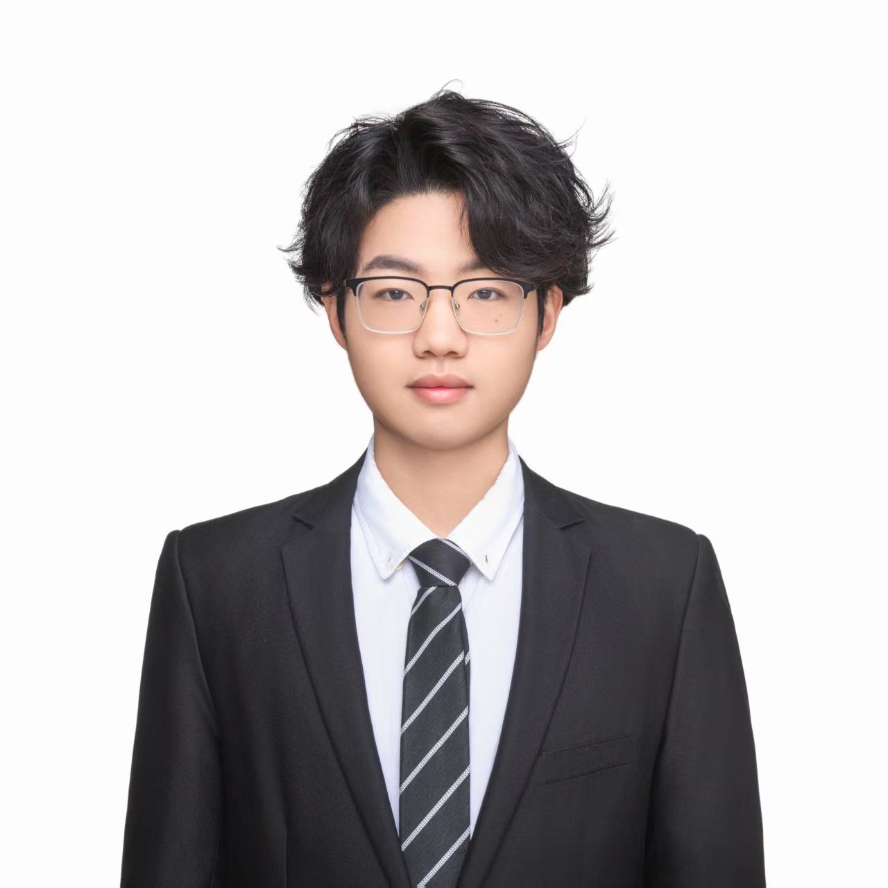 Bingkun Wang