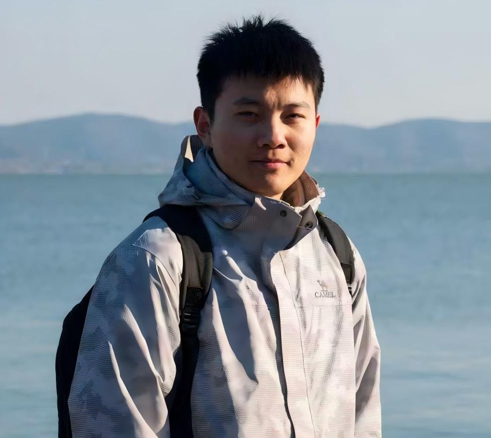 Yi Hong